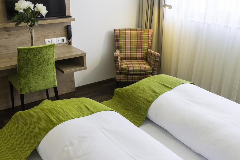 Hotel Rheingold ไกลิงเงน ห้อง รูปภาพ