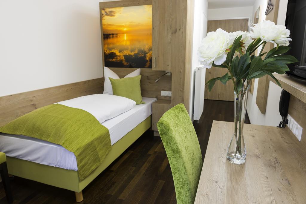 Hotel Rheingold ไกลิงเงน ห้อง รูปภาพ